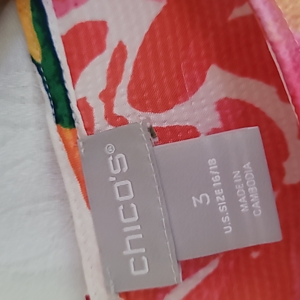 A colorful top, size 3(16-18) - Picture 4 of 4